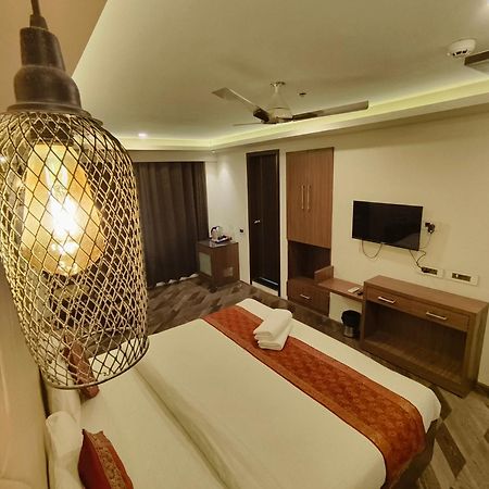 The Triumph Hotel Waranasi Zewnętrze zdjęcie