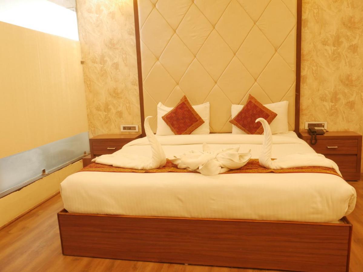 The Triumph Hotel Waranasi Zewnętrze zdjęcie