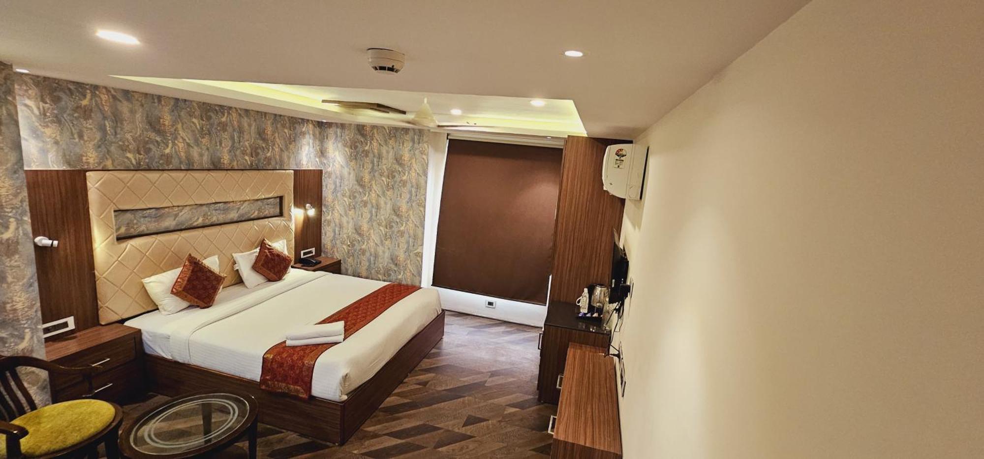 The Triumph Hotel Waranasi Zewnętrze zdjęcie